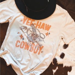 Ladies XXL -XLBoutique Shirts